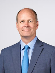 Headshot of Ted Moynihan